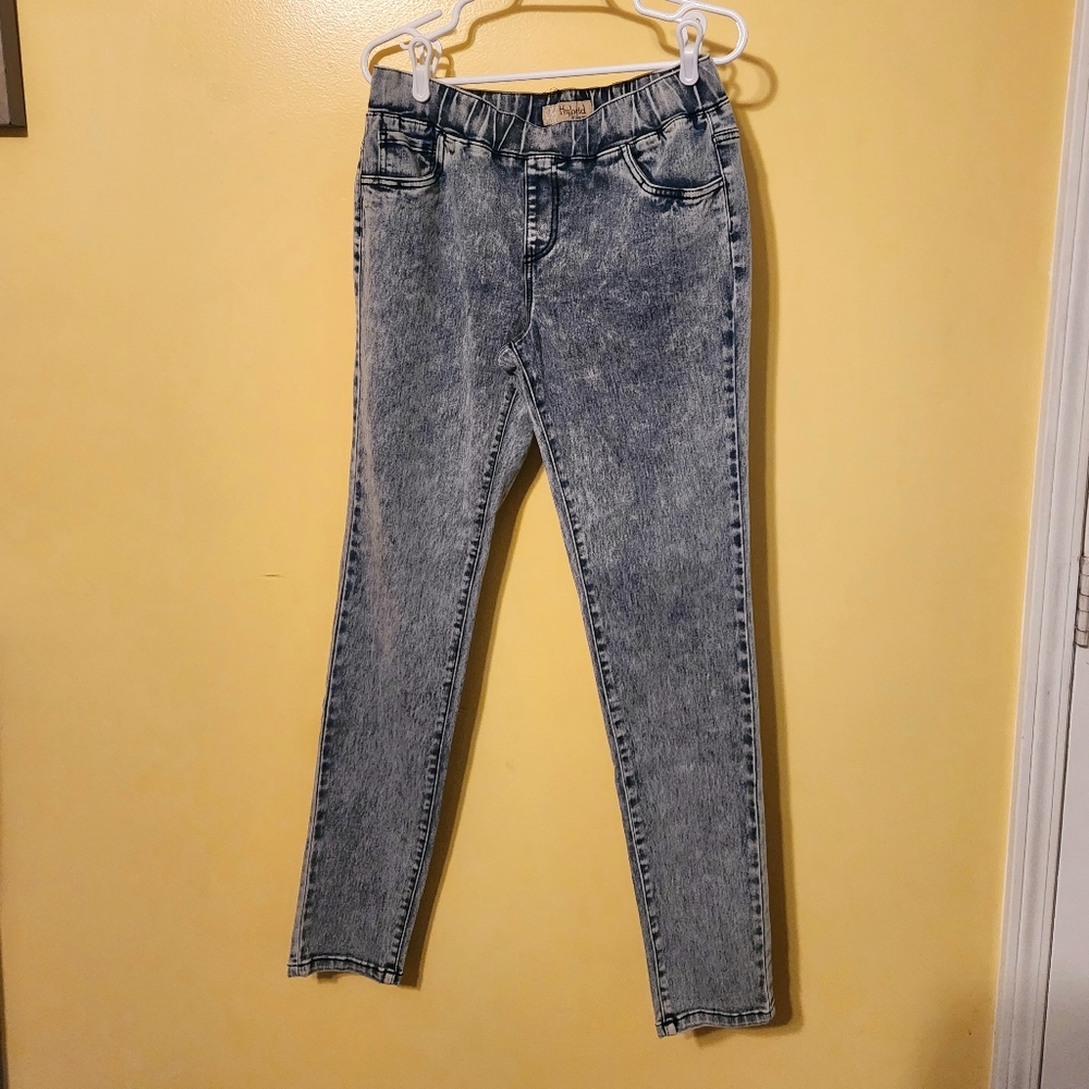 Hybrid & Co women's stone washed skinny jeans. Elastic waist. Size L/L